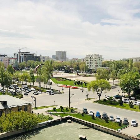 Seven Hotel Бішкек Екстер'єр фото