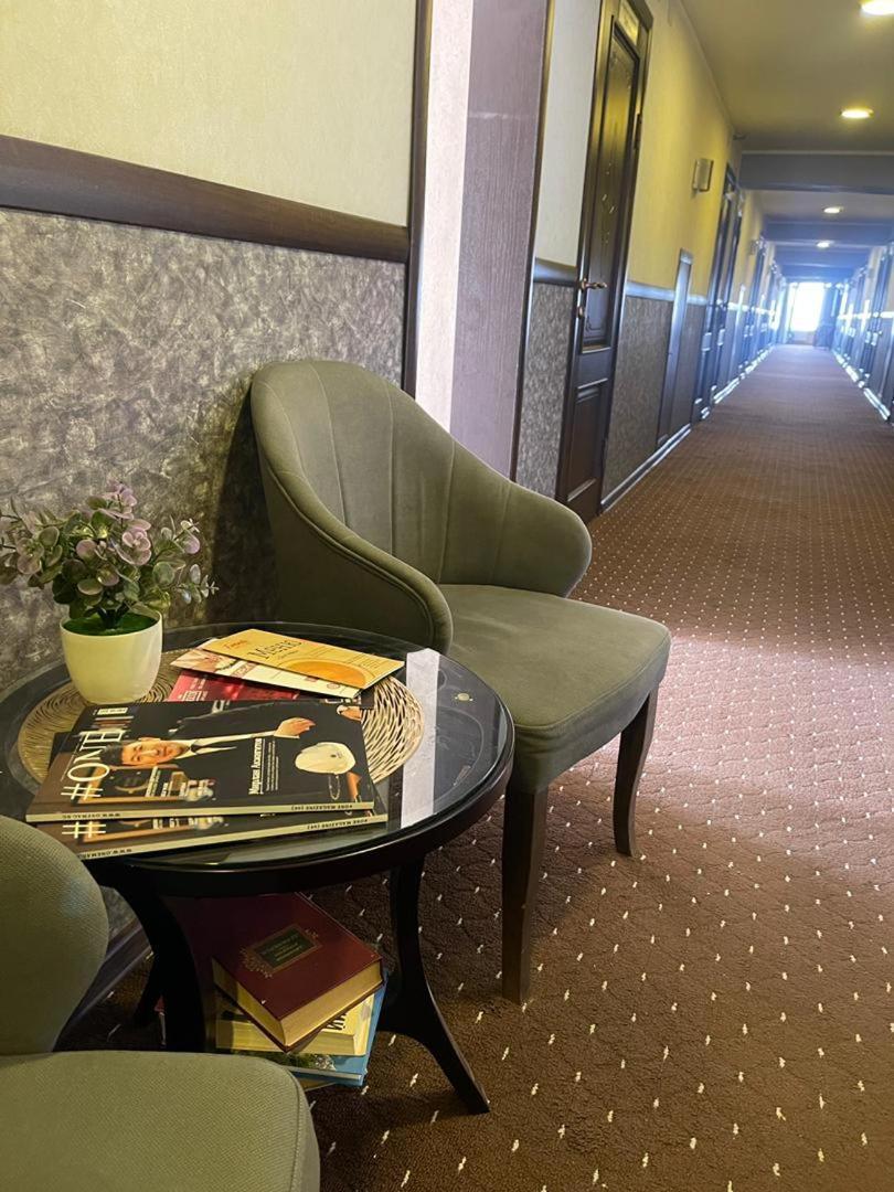 Seven Hotel Бішкек Екстер'єр фото